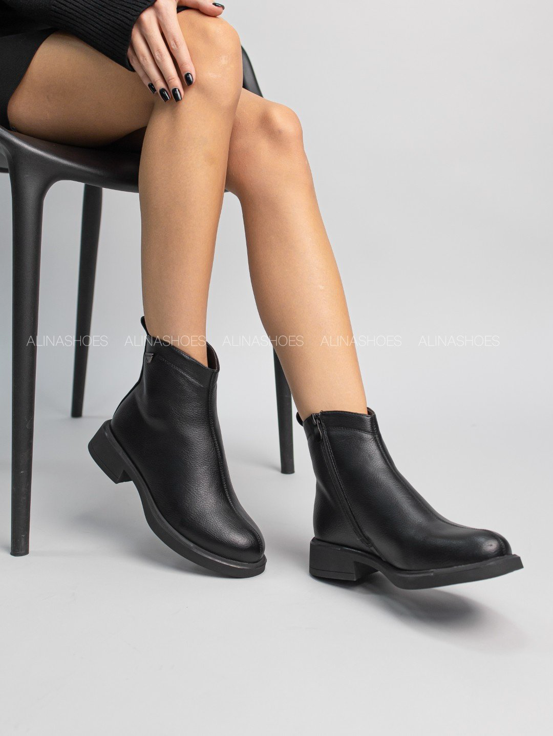 Ботинки alinashoes black 39 купить,NaN