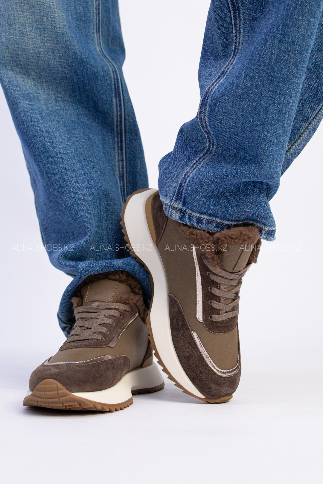 Кроссовки alinashoes коричневый купить,NaN