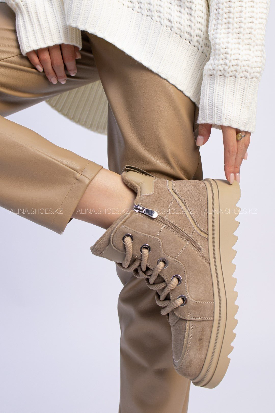 Кроссовки alinashoes бежевый купить,NaN