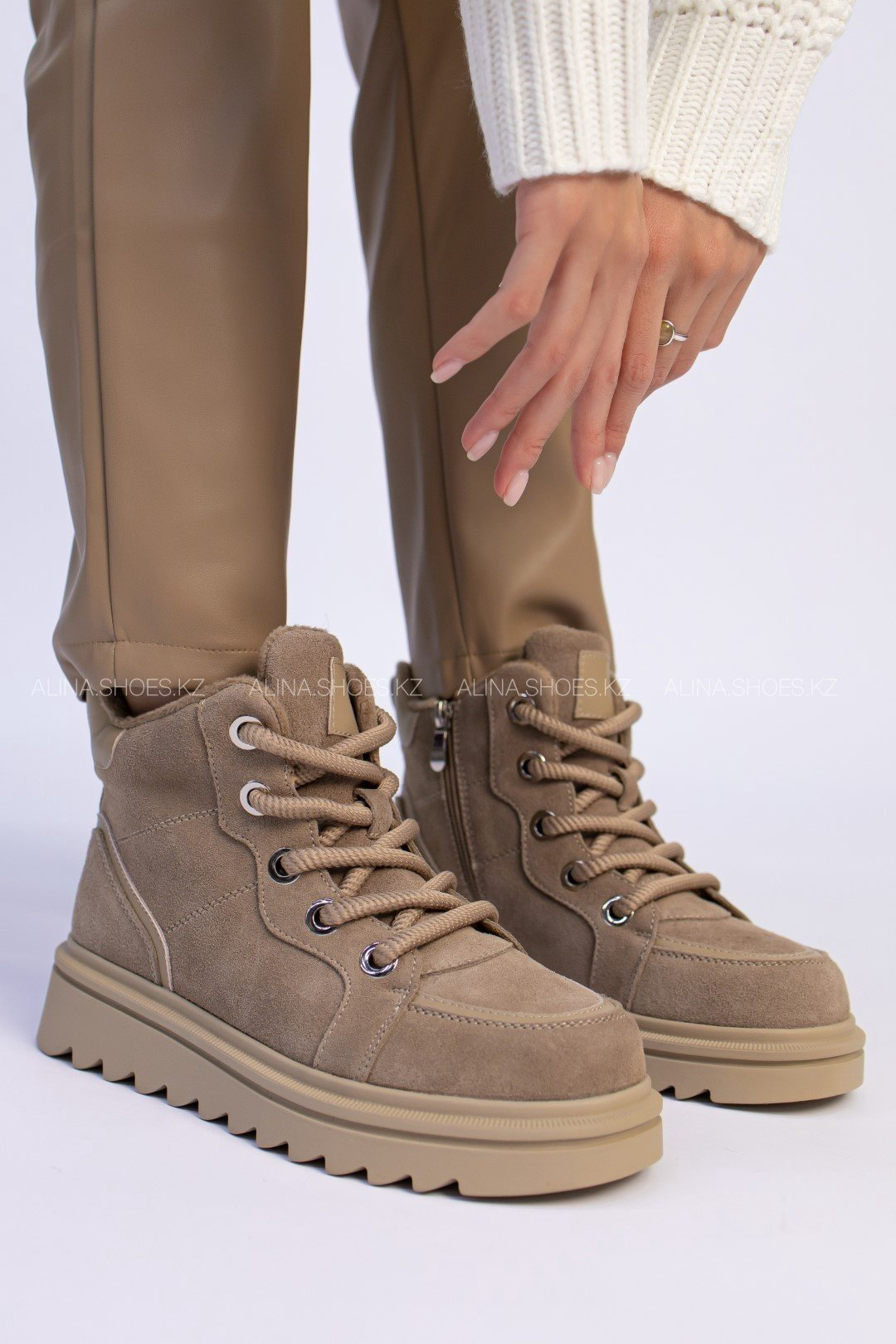 Кроссовки alinashoes бежевый купить,NaN