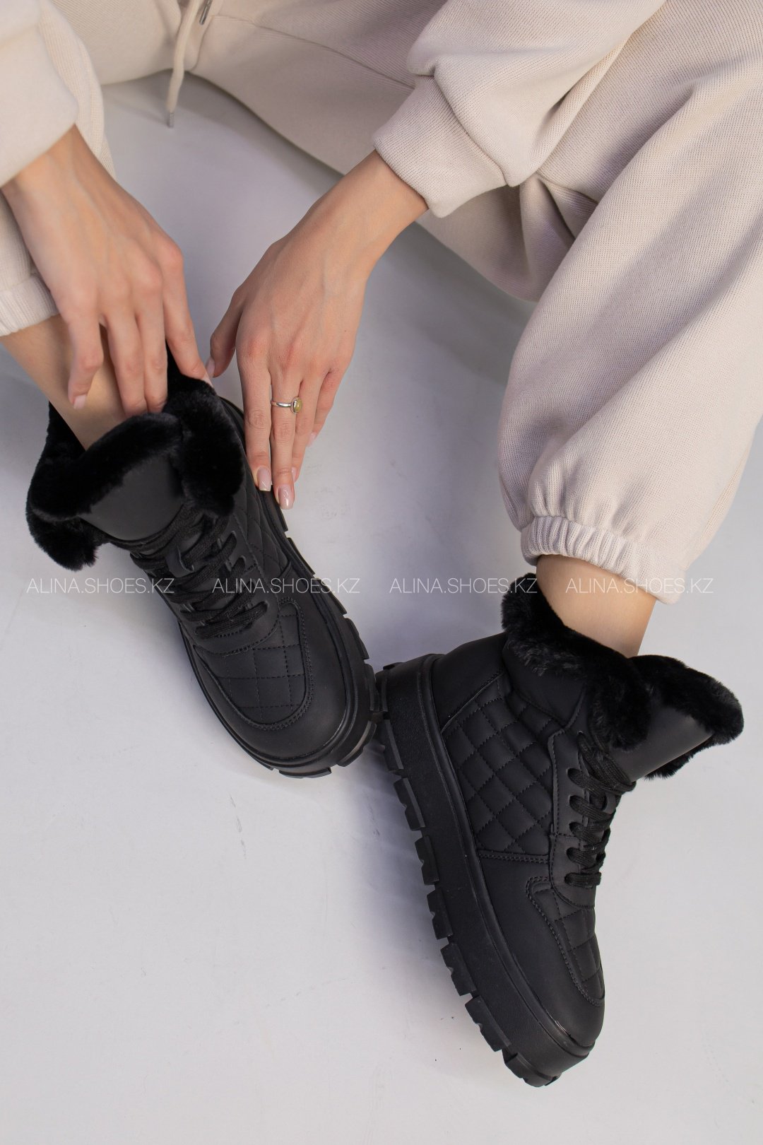 Кроссовки alinashoes черный купить,NaN