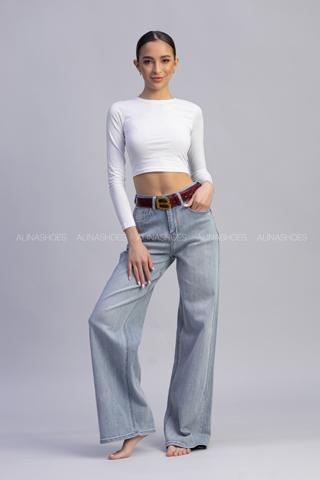 Джинсы прямые alinashoes голубой купить,NaN