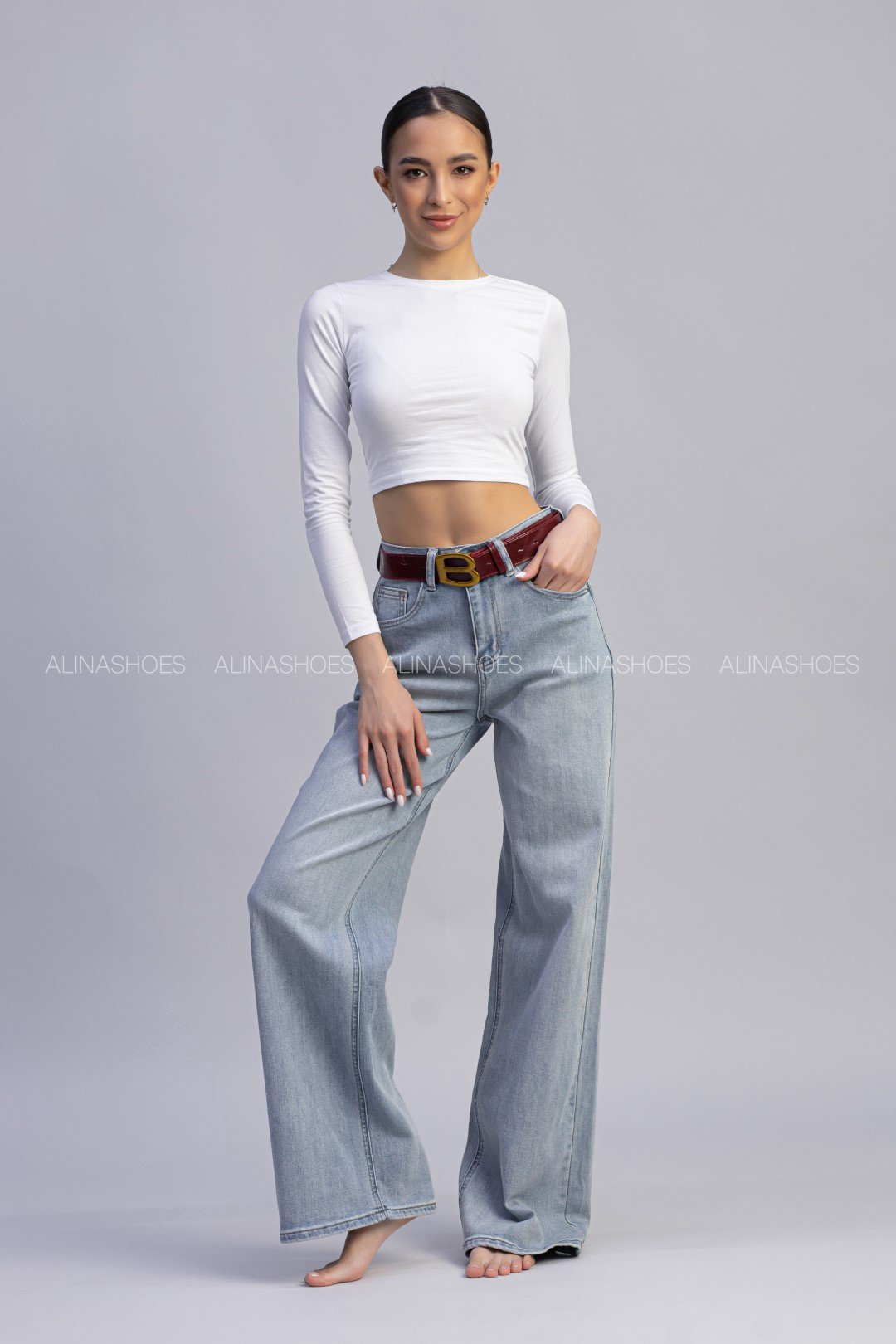 Джинсы прямые alinashoes голубой купить,NaN