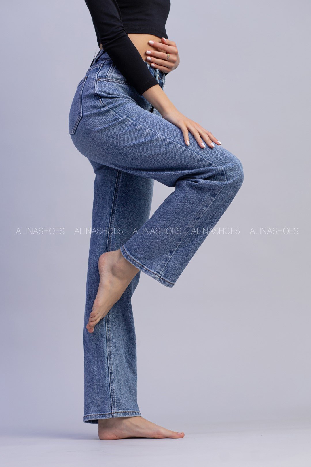 Джинсы прямые alinashoes синий купить,NaN