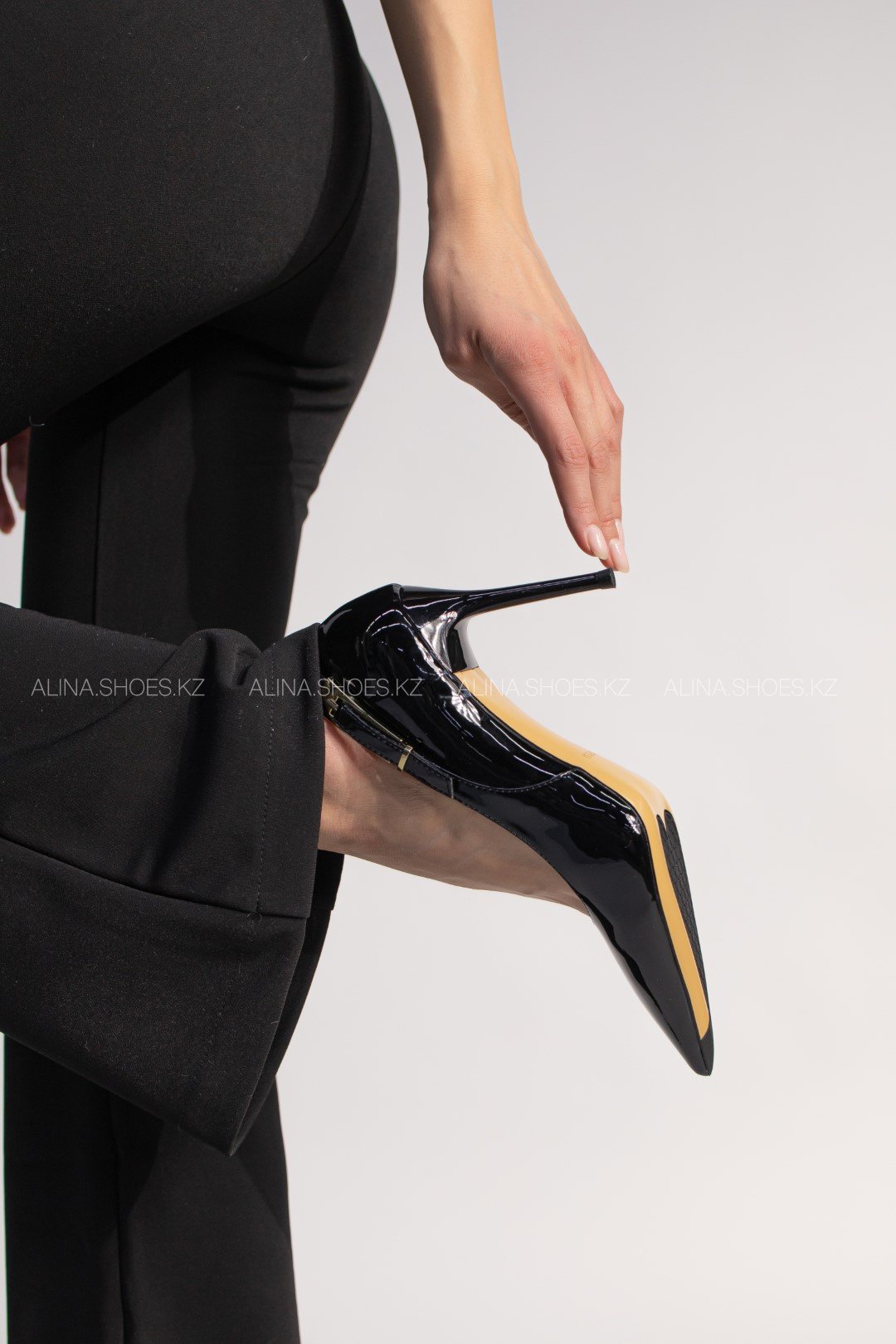 Туфли alinashoes black 39 купить,NaN