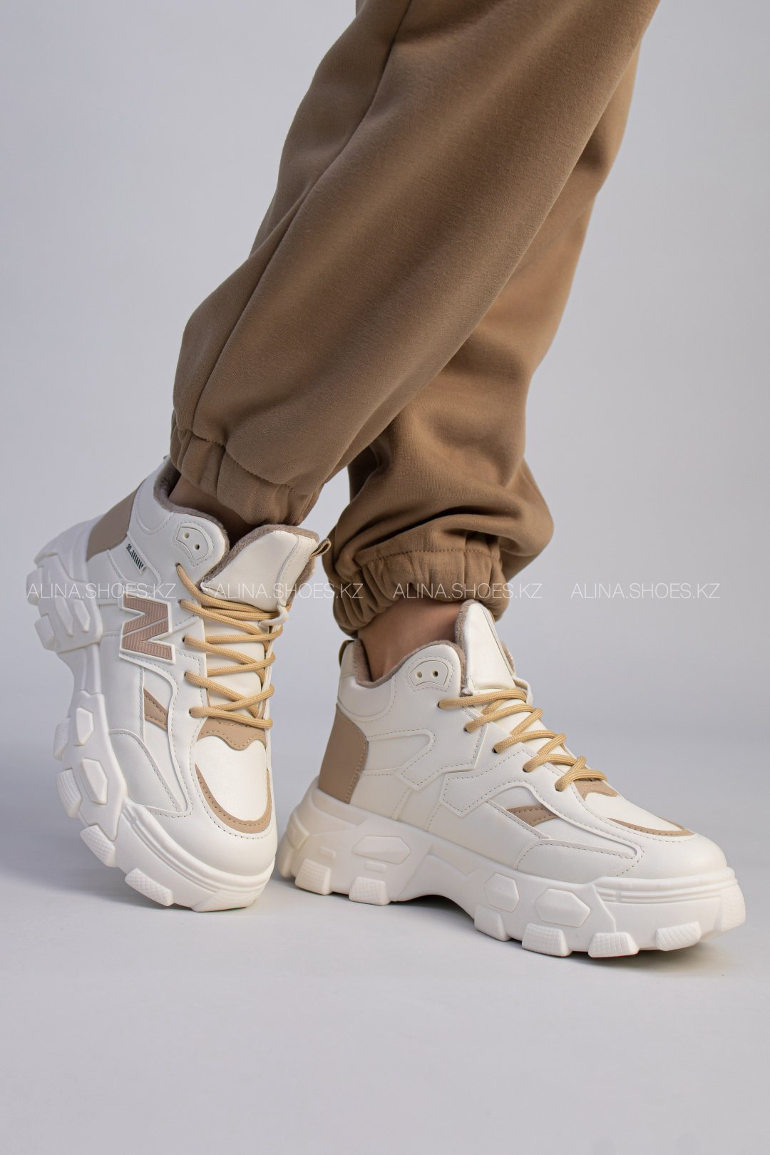 Кроссовки alinashoes бежевый купить,NaN