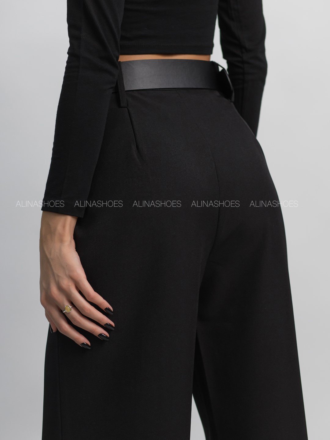 Повседневные брюки alinashoes черный купить,NaN