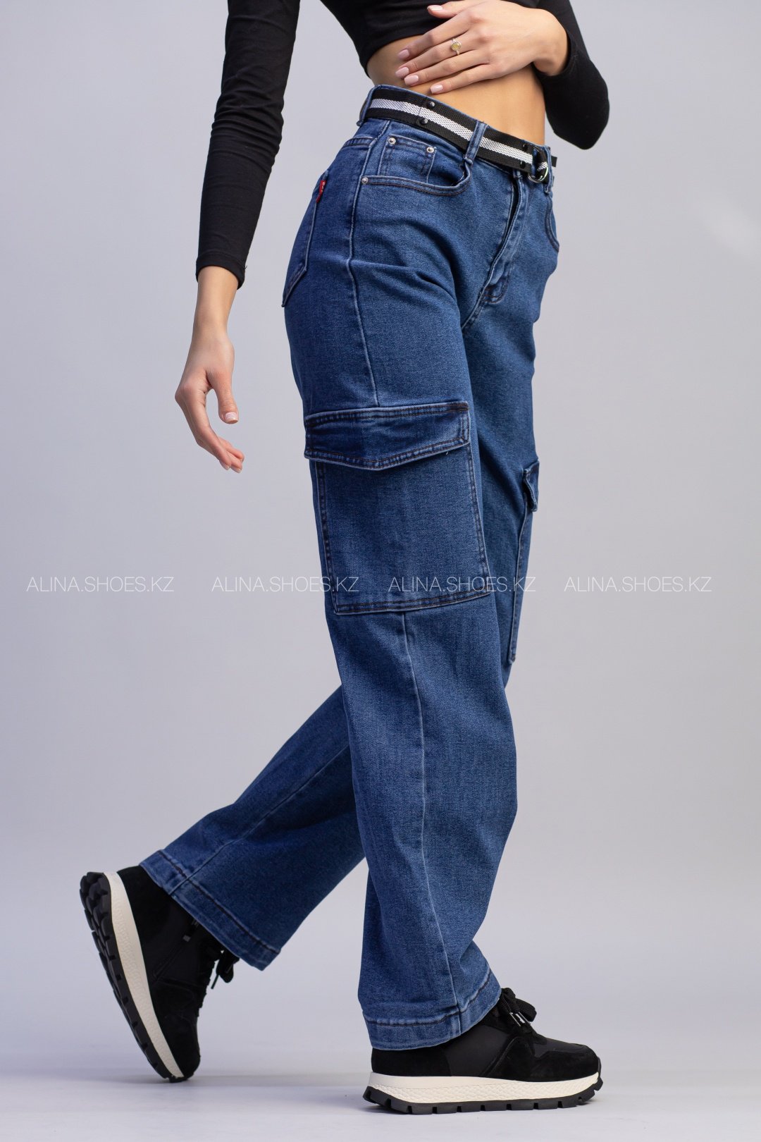 Джинсы прямые alinashoes синий купить,NaN