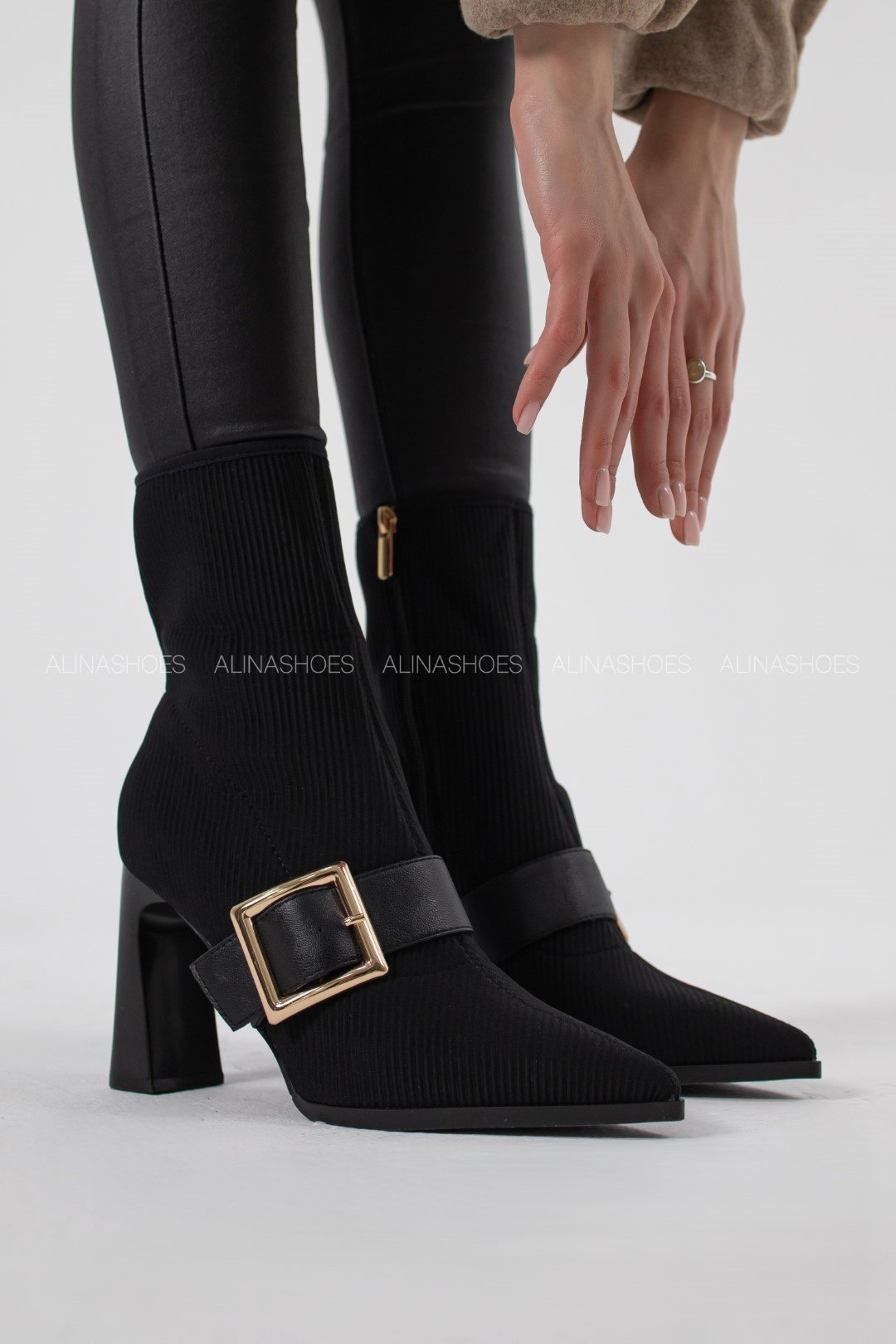 Ботильоны alinashoes black 35 купить,NaN