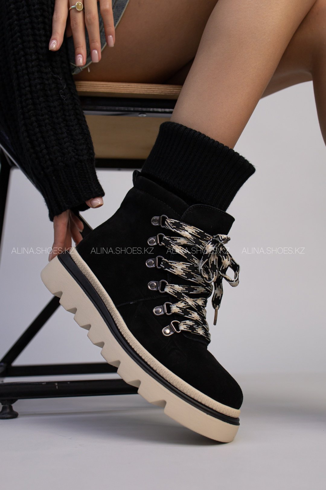 Ботинки alinashoes черный купить,NaN
