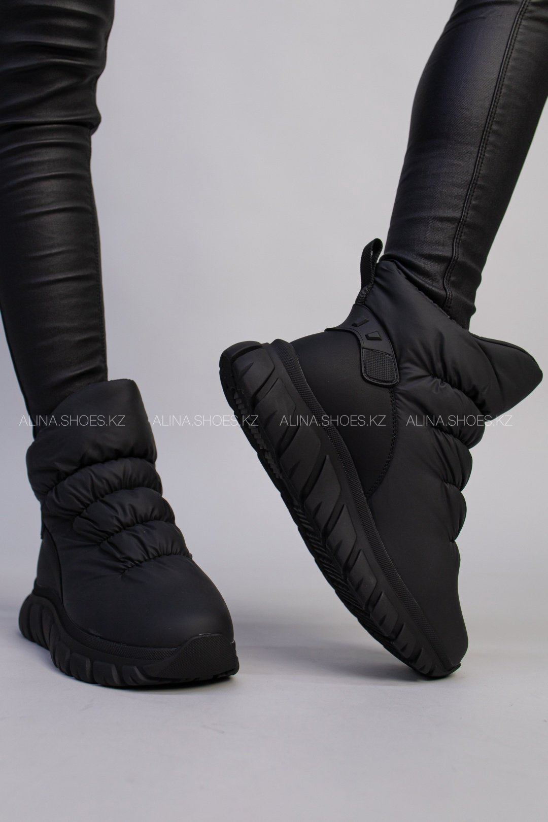 Дутики alinashoes черный купить,NaN