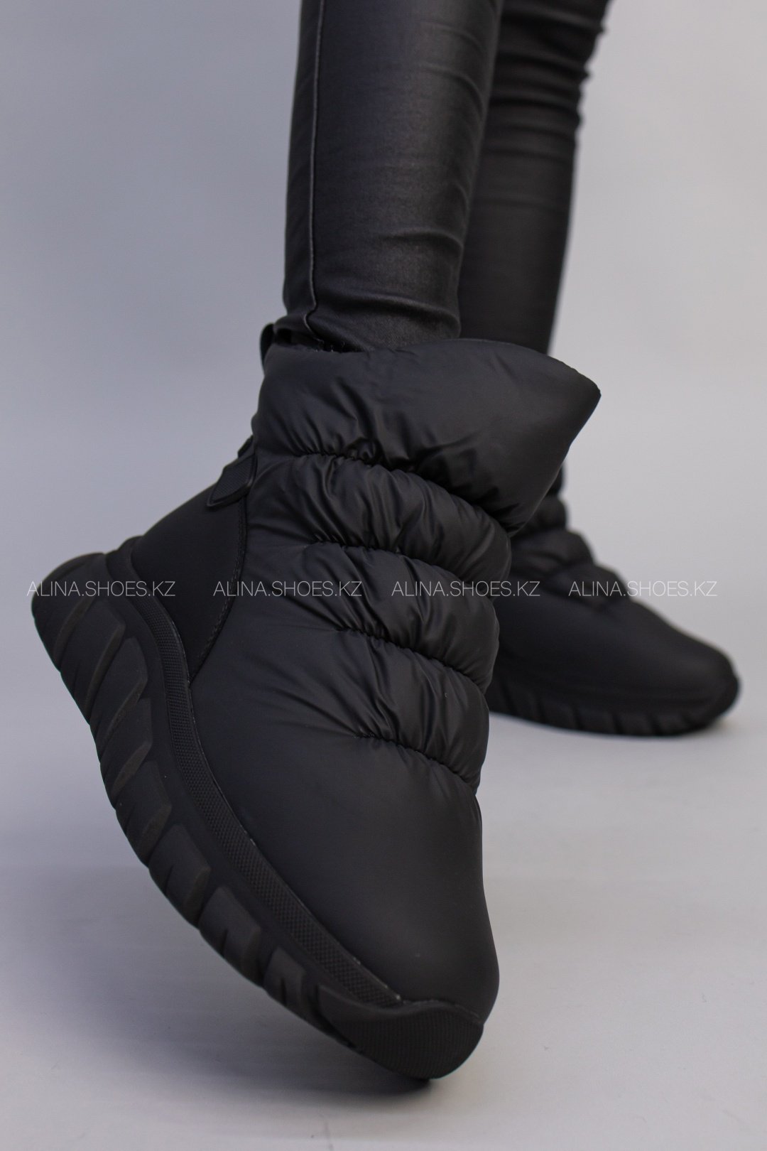 Дутики alinashoes черный купить,NaN