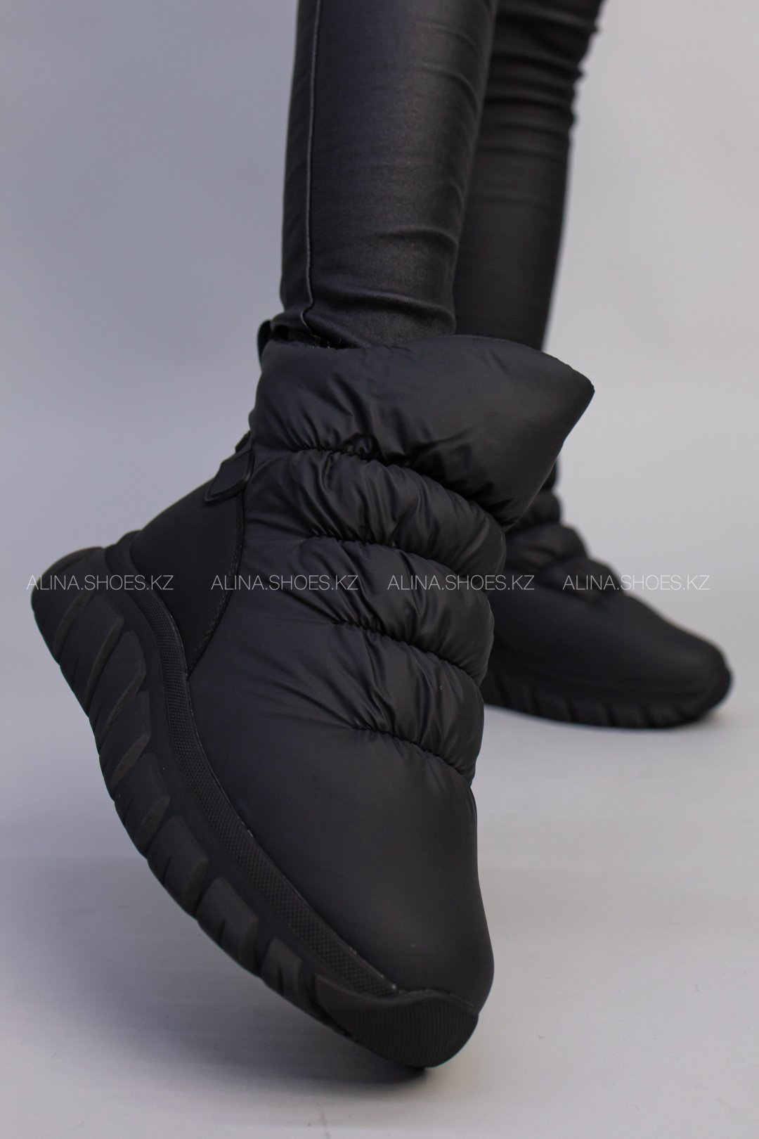 Дутики alinashoes черный купить,NaN