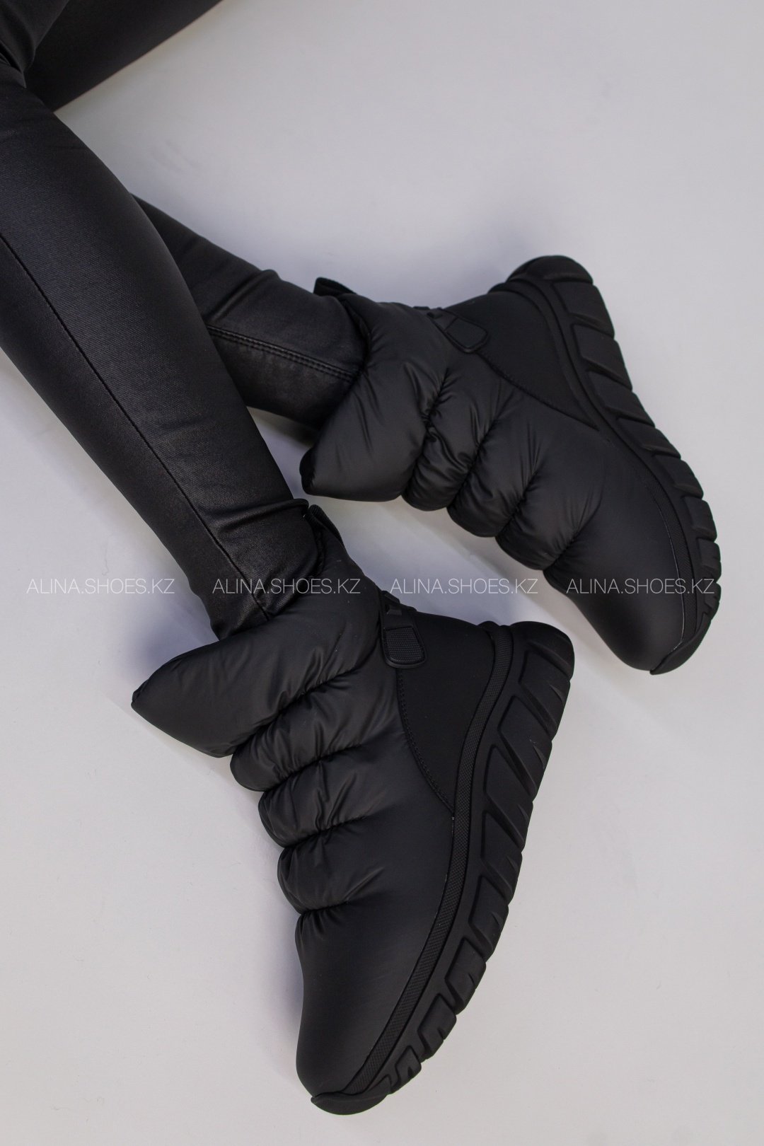 Дутики alinashoes черный купить,NaN