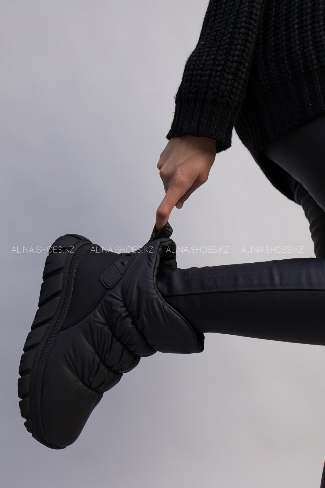 Дутики alinashoes черный купить,NaN