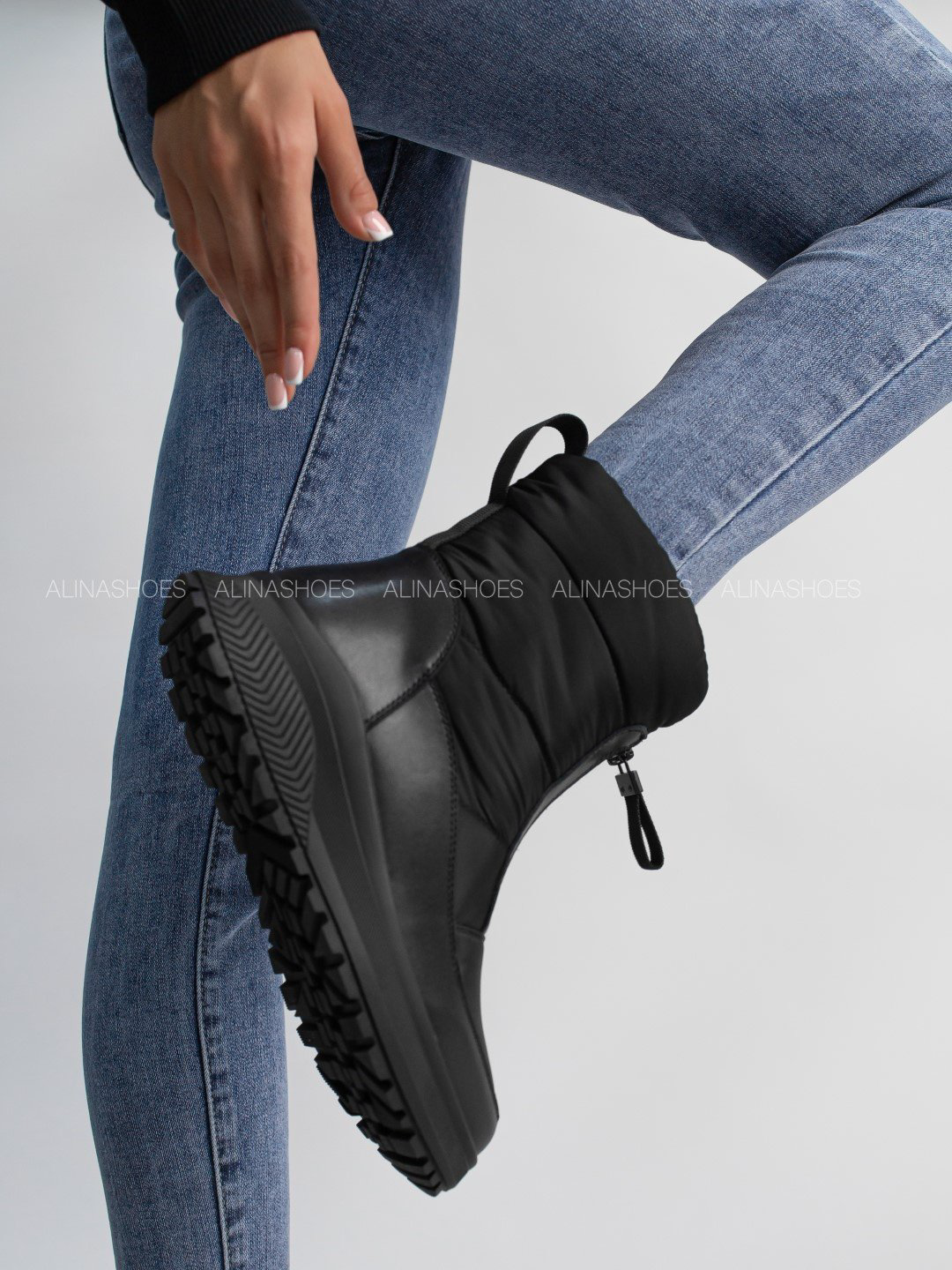 Дутики alinashoes черный купить,NaN