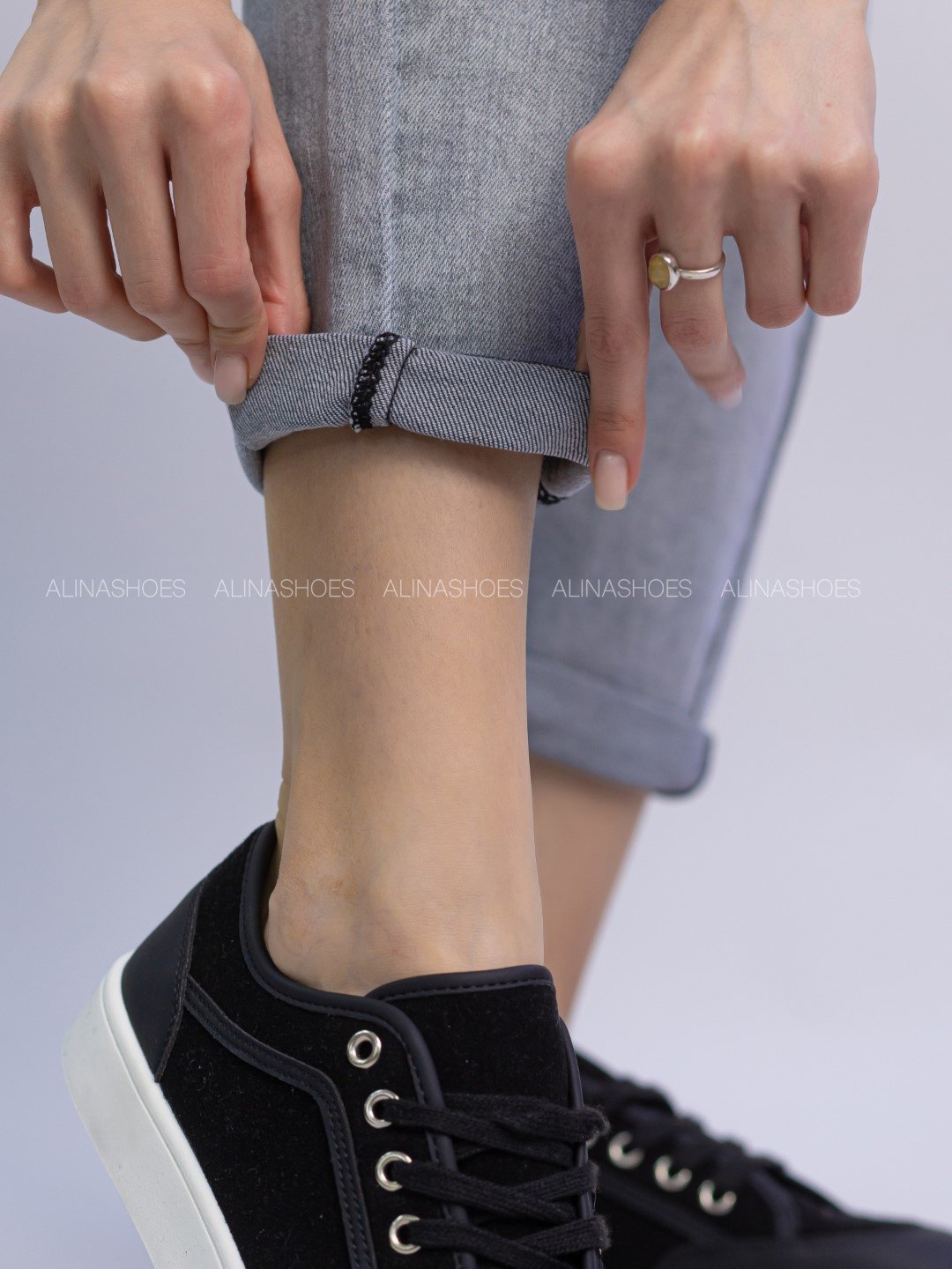 Джинсы джинсы-мом alinashoes серый купить,NaN