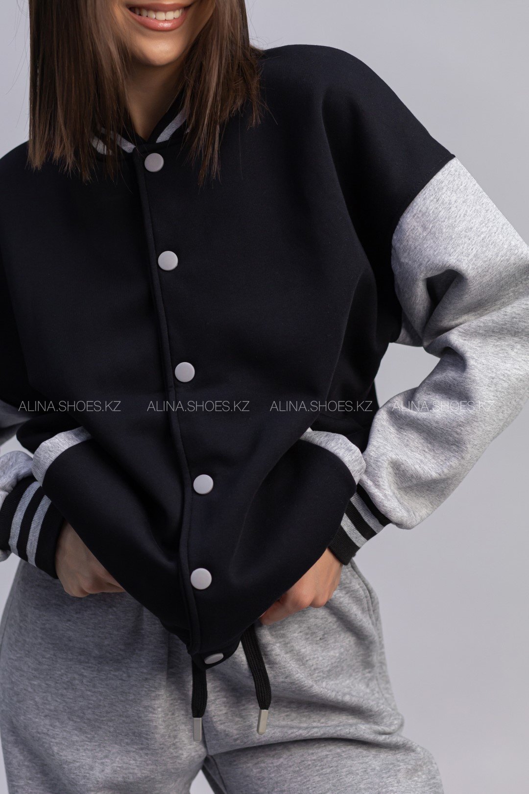 Бомбер alinashoes серый купить,NaN