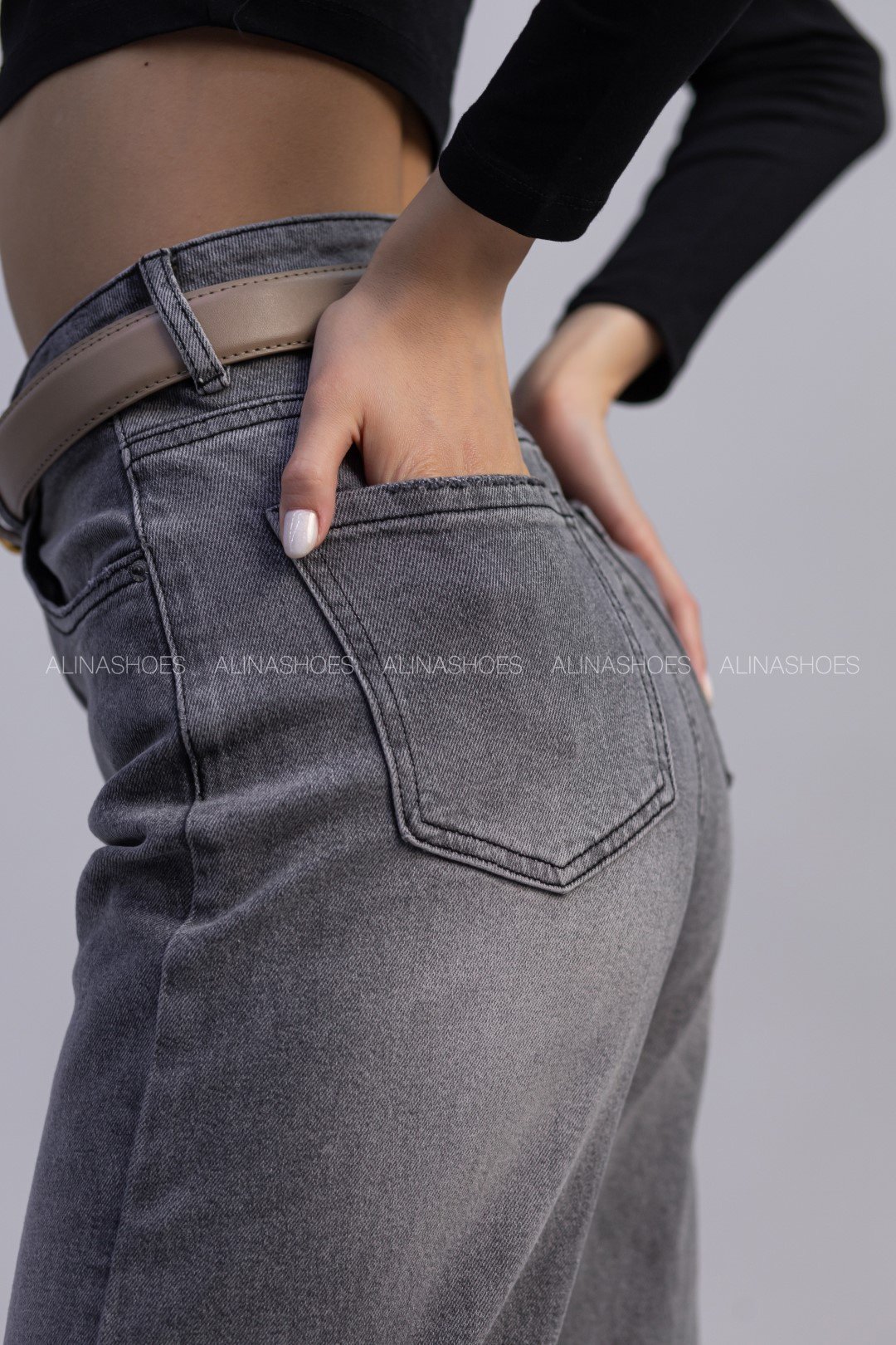 Джинсы прямые alinashoes серый купить,NaN