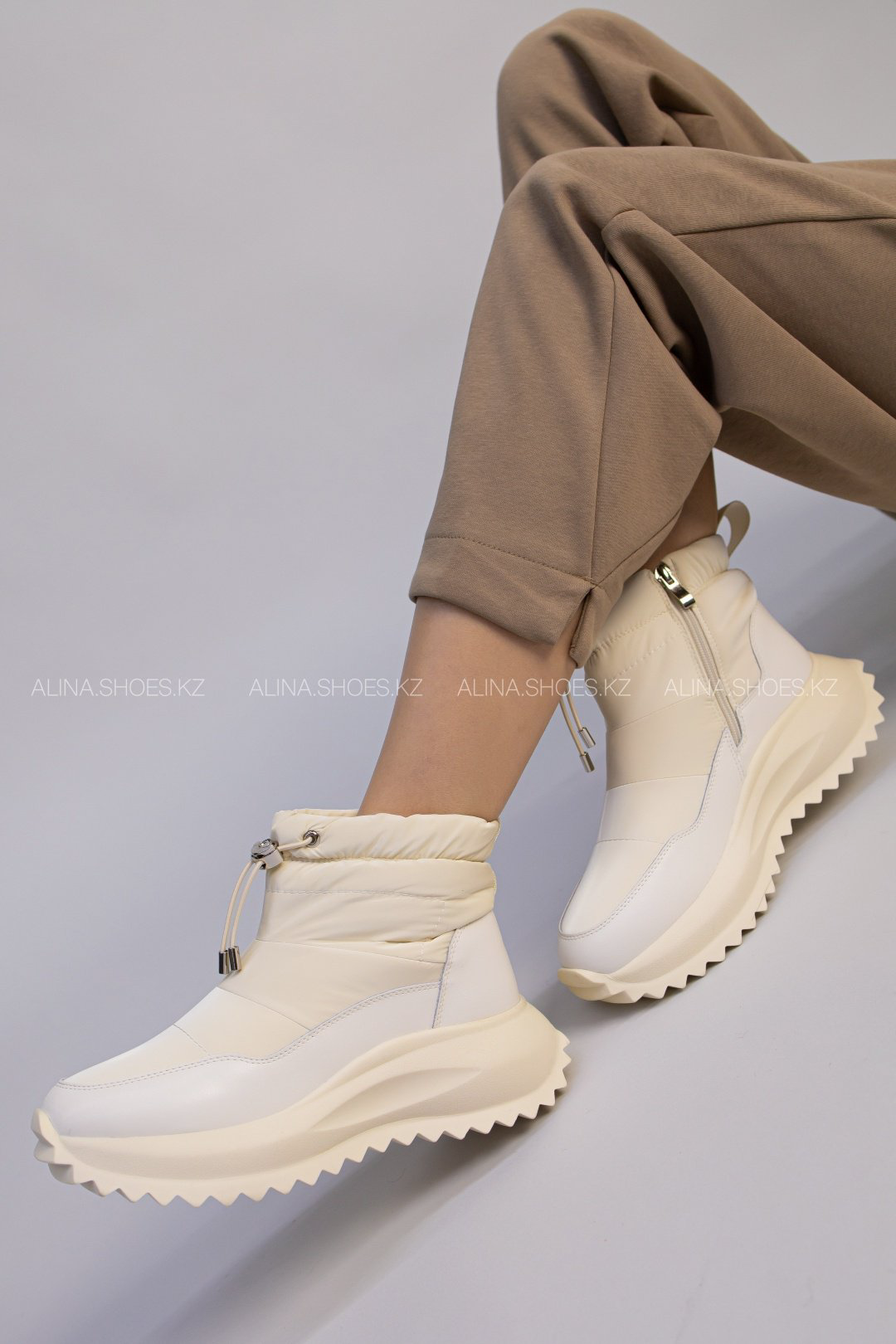 Дутики alinashoes бежевый купить,NaN