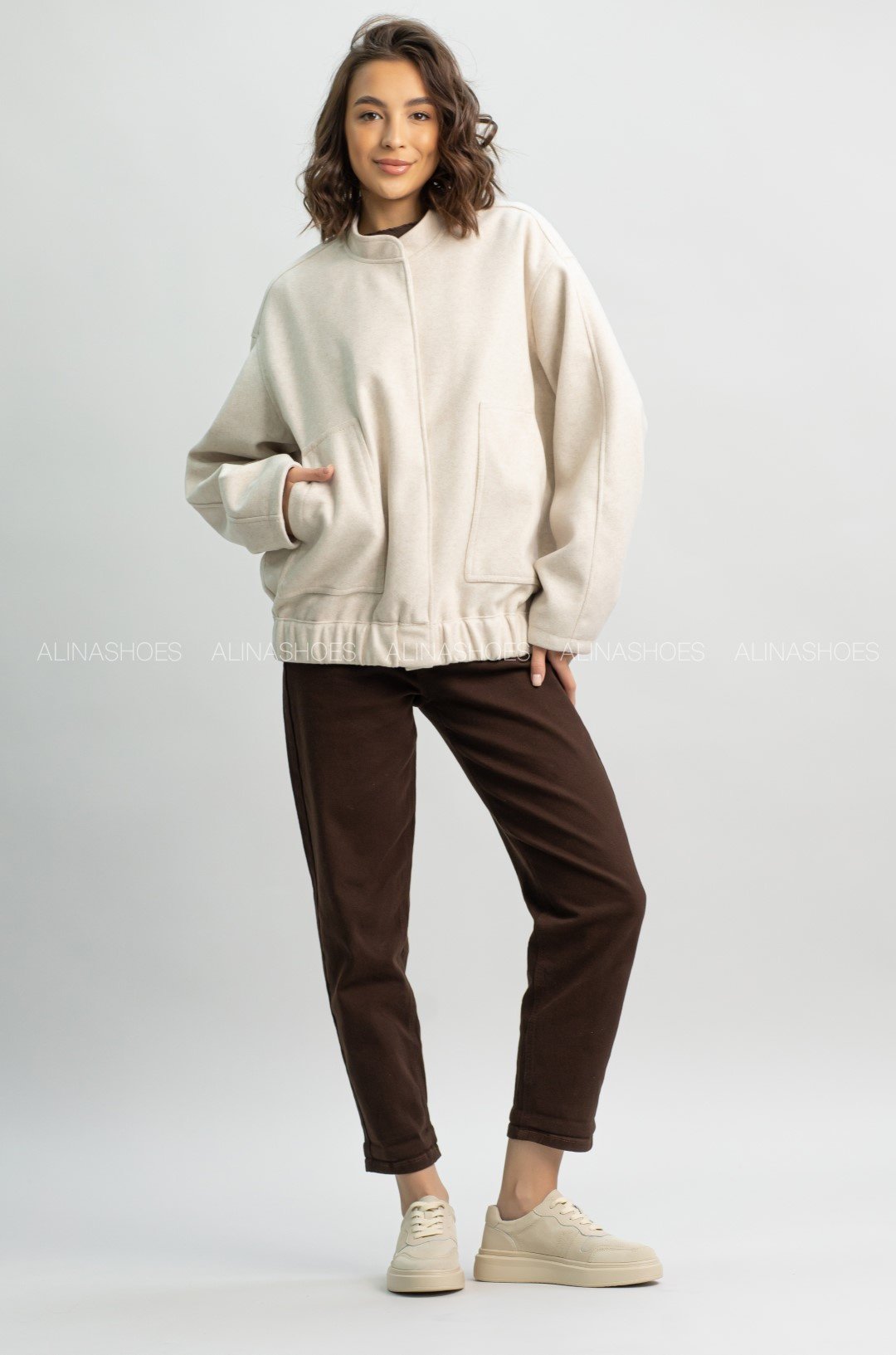 Бомбер alinashoes бежевый купить,NaN