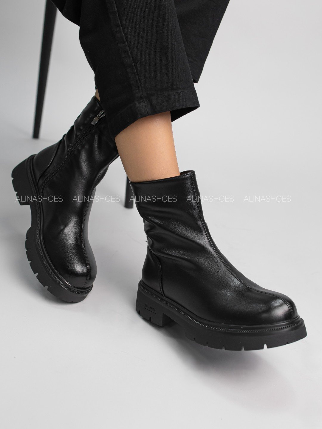 Ботинки alinashoes black 36 купить,NaN