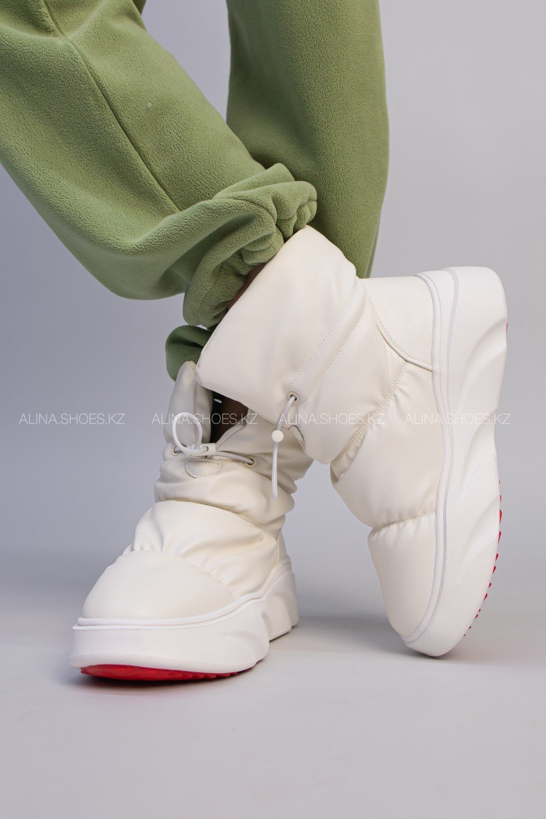 Дутики alinashoes бежевый купить,NaN