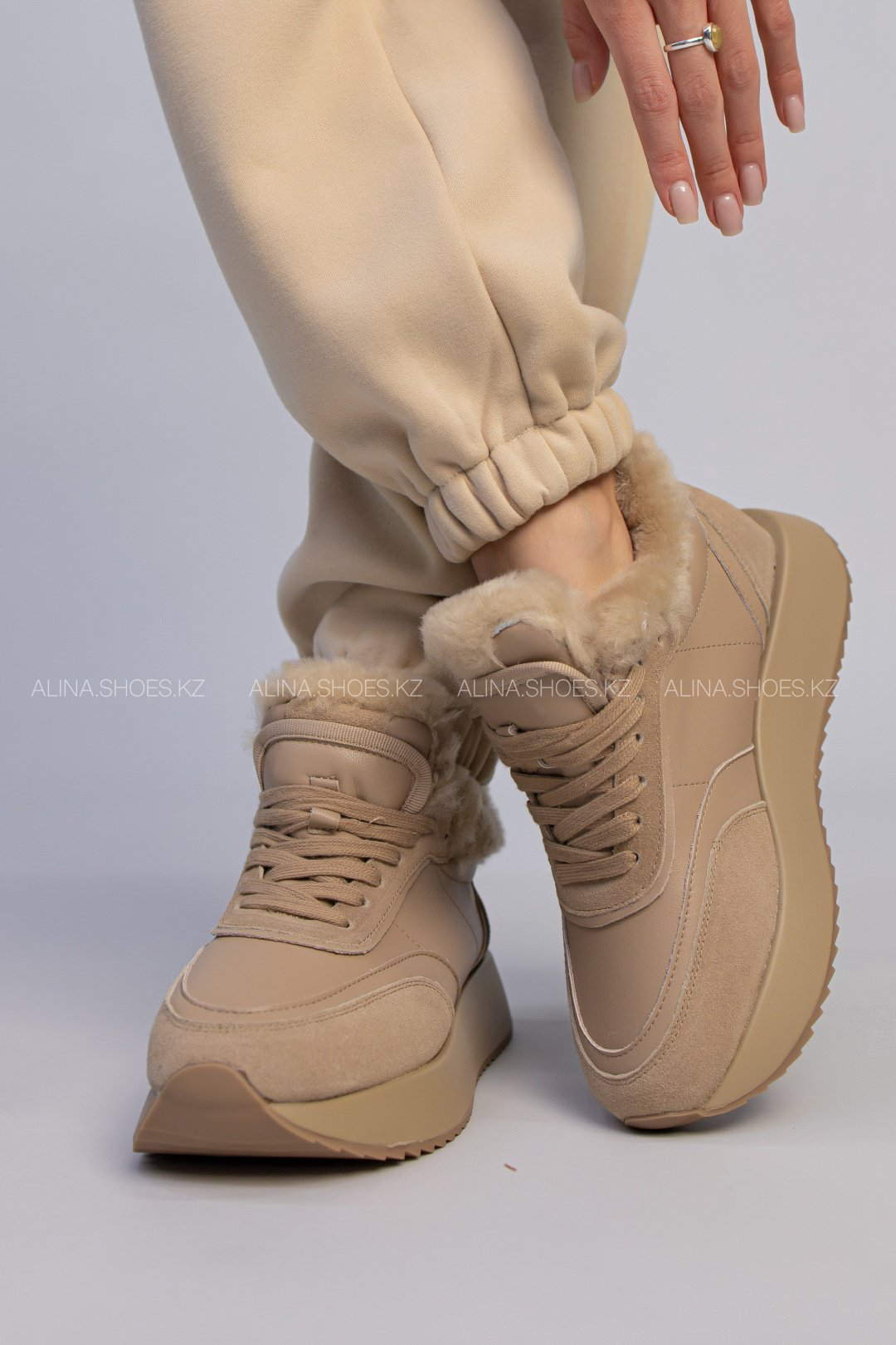 Кроссовки alinashoes коричневый купить,NaN