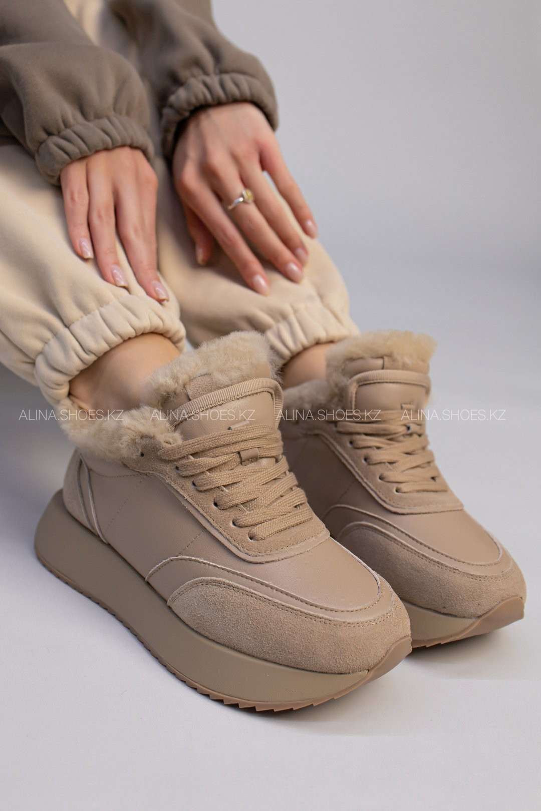 Кроссовки alinashoes коричневый купить,NaN