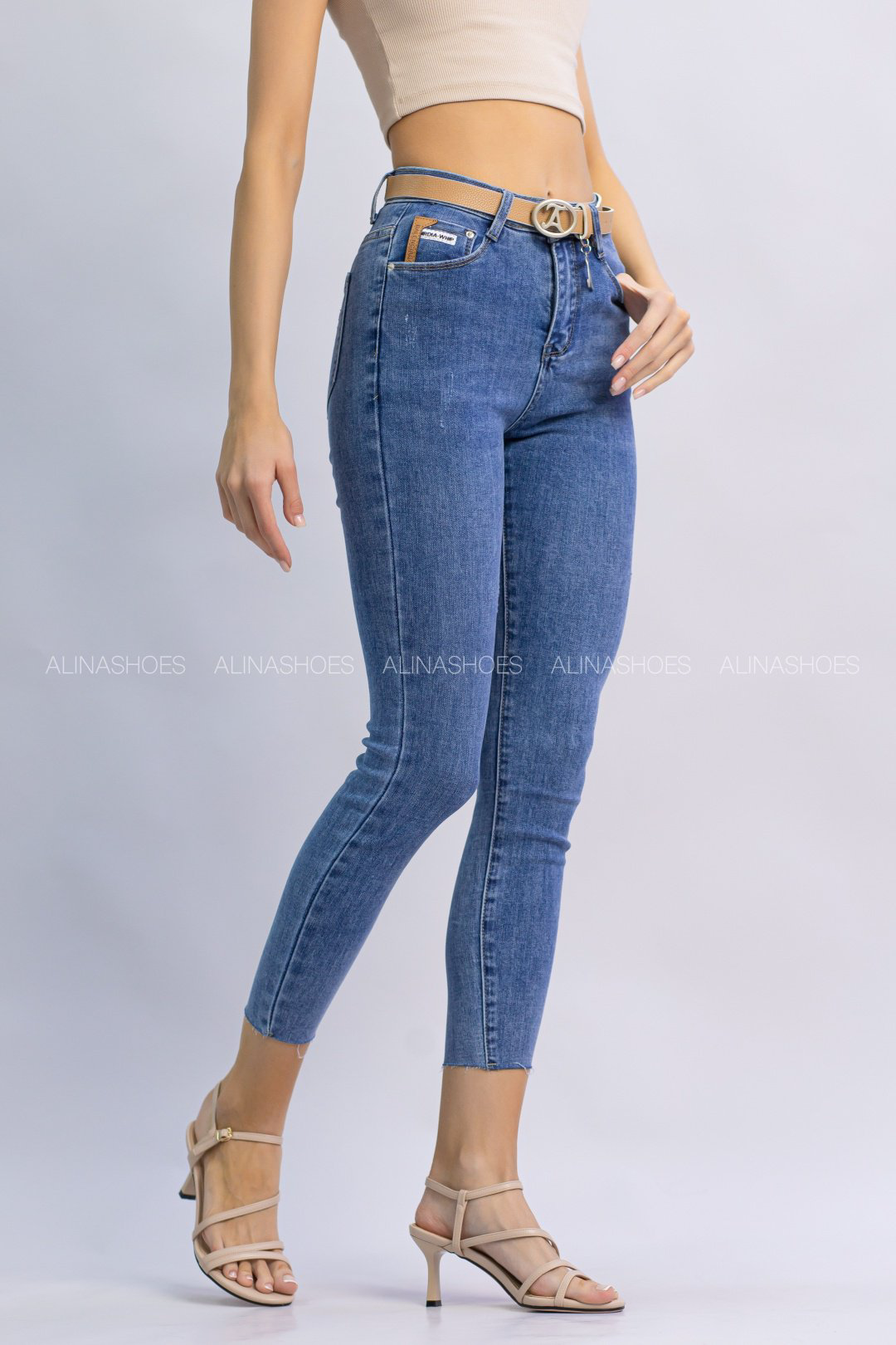 Джинсы зауженные alinashoes голубой купить,NaN