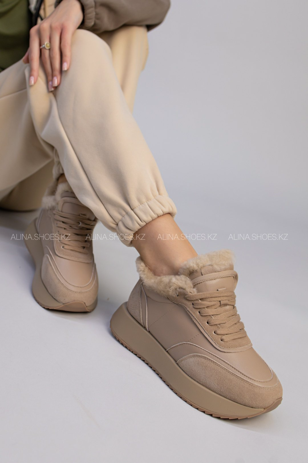Кроссовки alinashoes коричневый купить,NaN