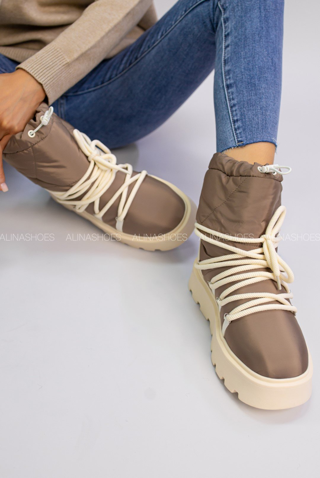 Дутики alinashoes коричневый купить,NaN