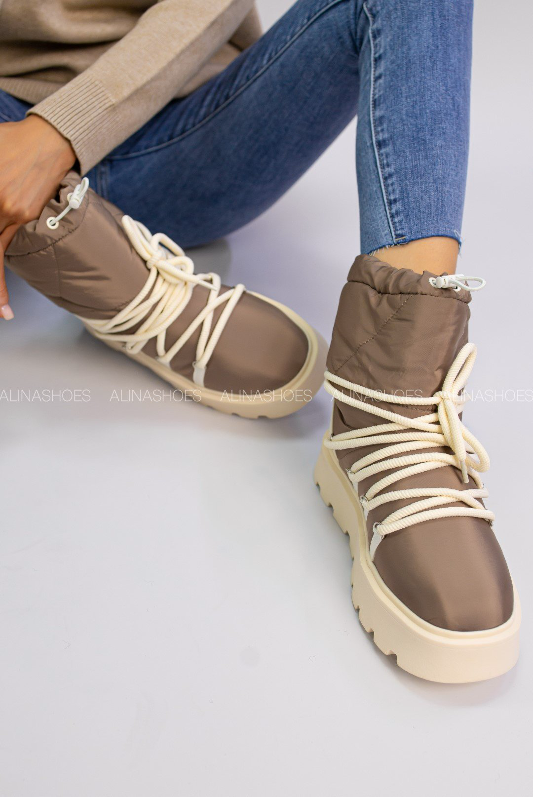 Дутики alinashoes коричневый купить,NaN