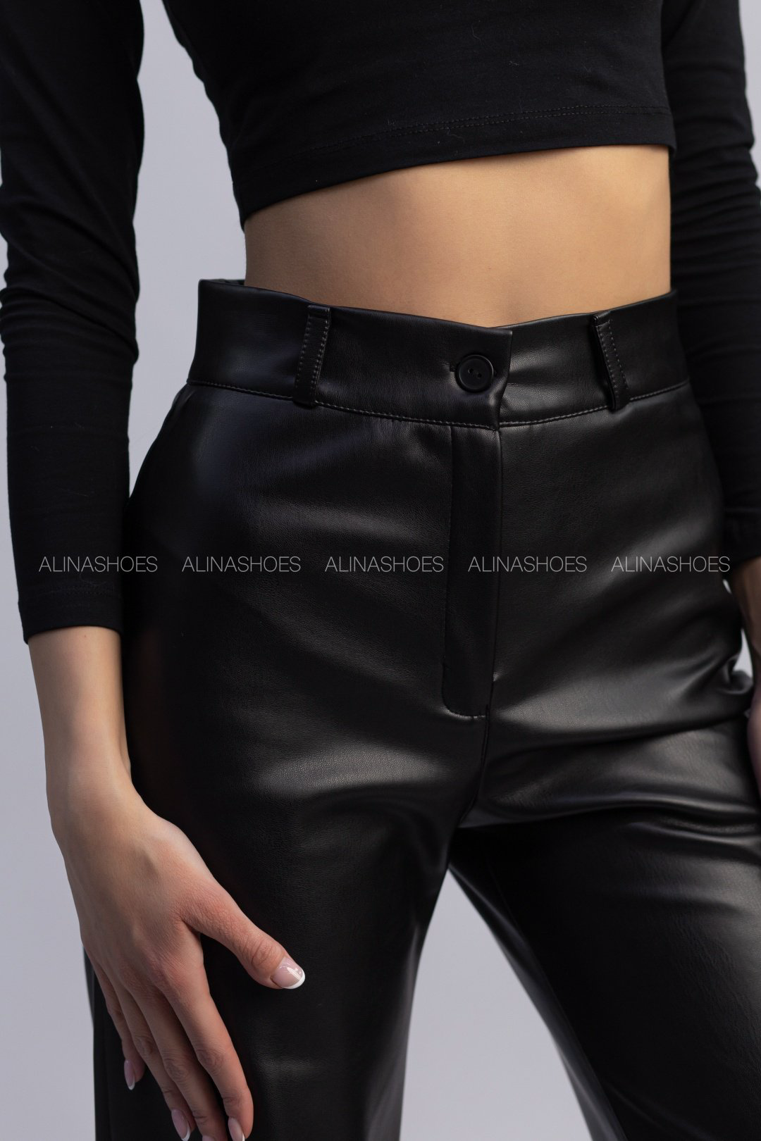 Кожаные брюки alinashoes черный купить,NaN