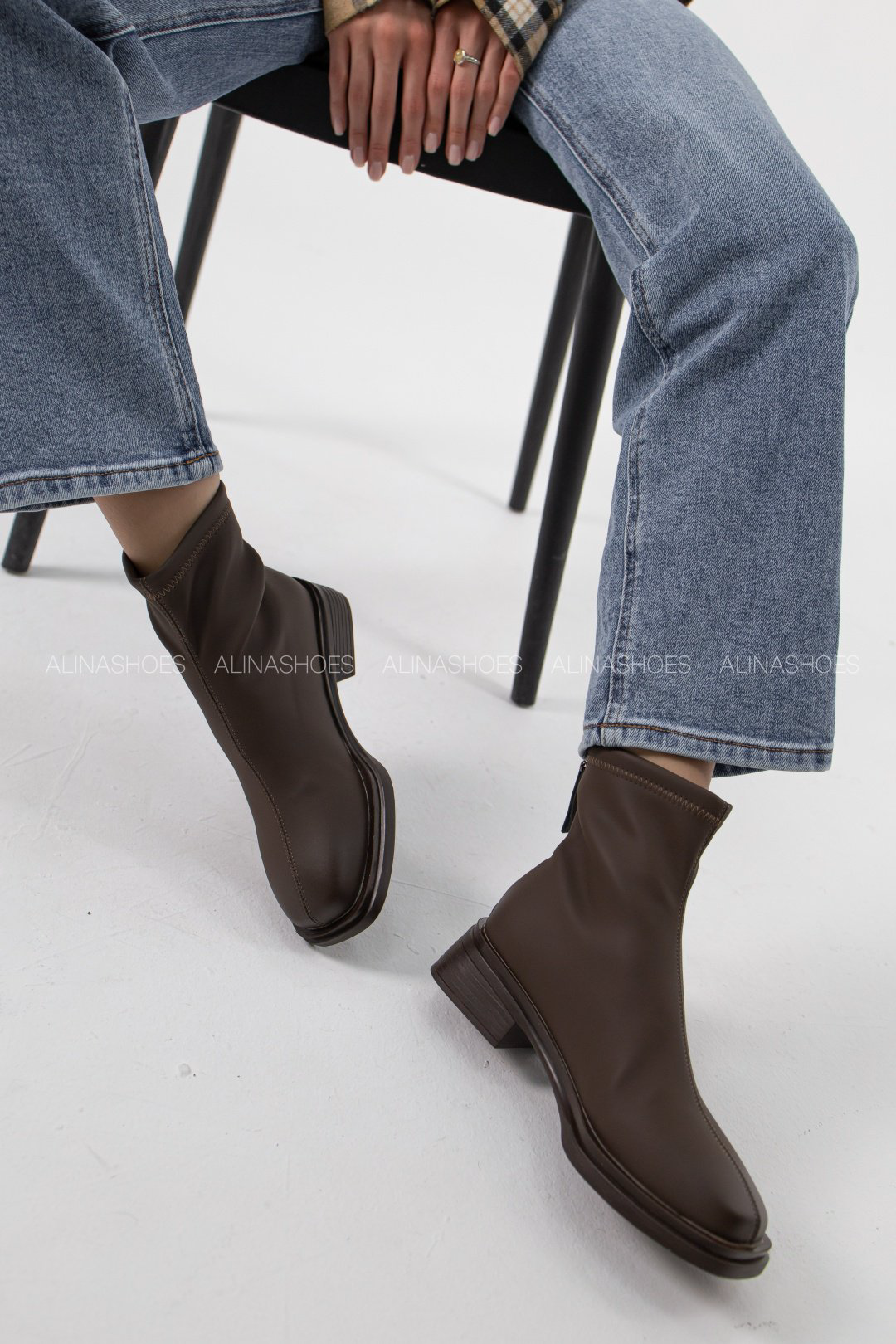 Ботинки alinashoes brown 40 купить,NaN