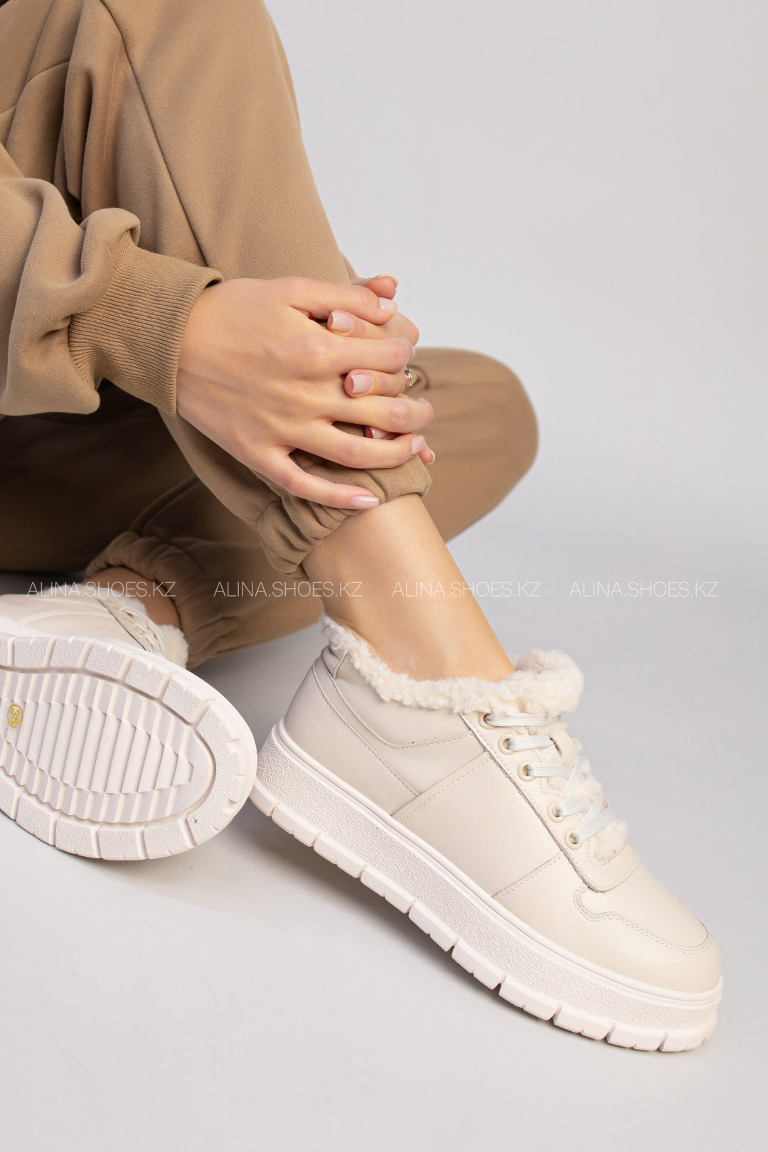 Кроссовки alinashoes бежевый купить,NaN