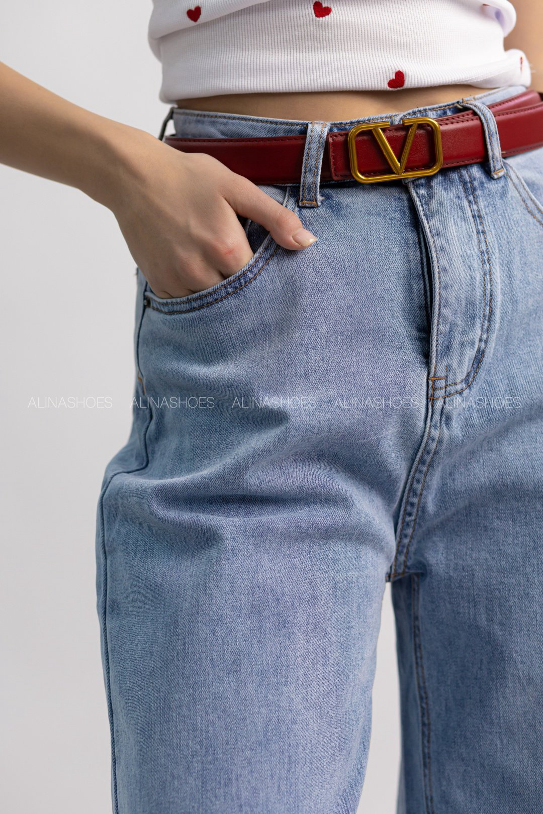 Джинсы прямые alinashoes голубой купить,NaN