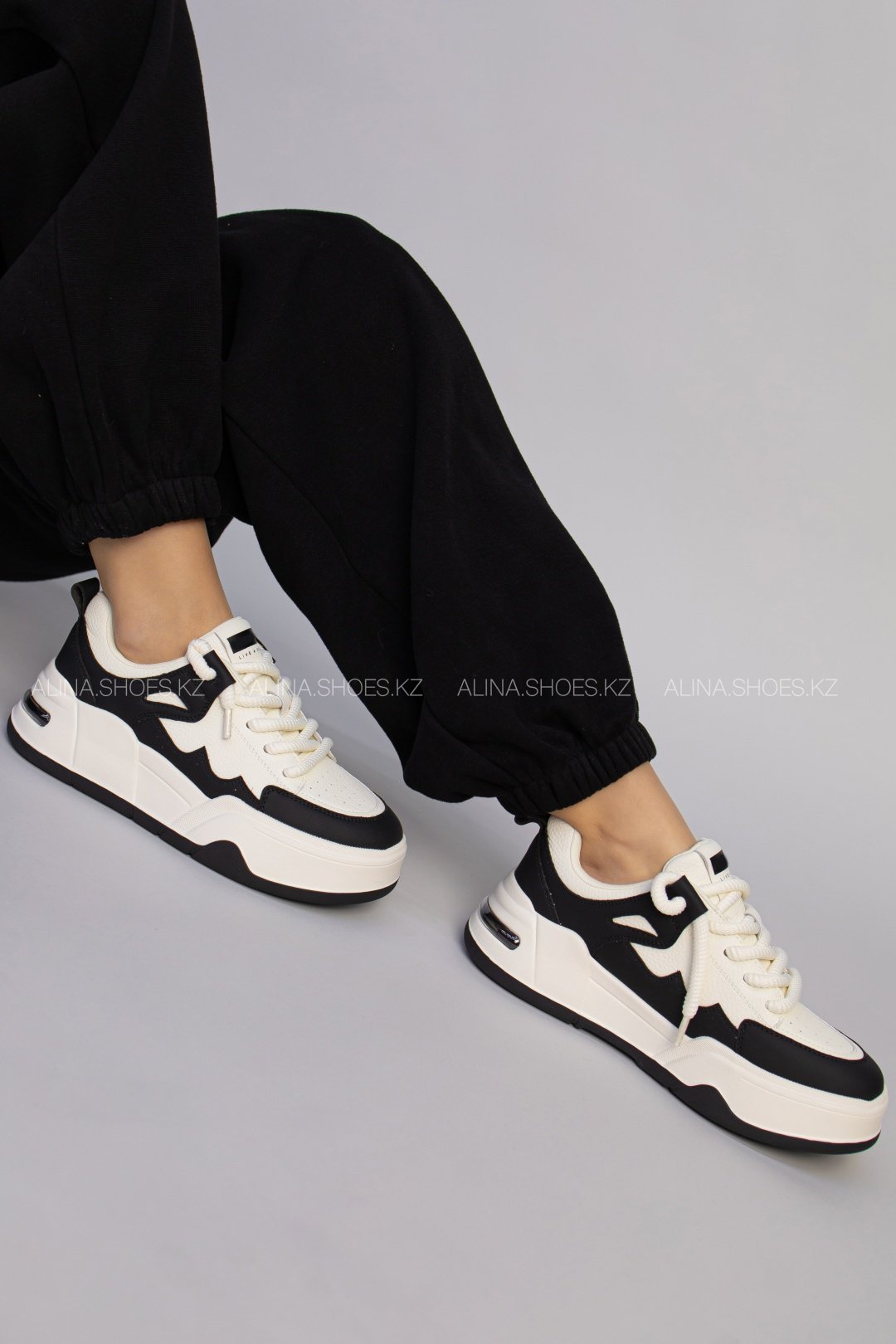 Кроссовки alinashoes черный купить,NaN