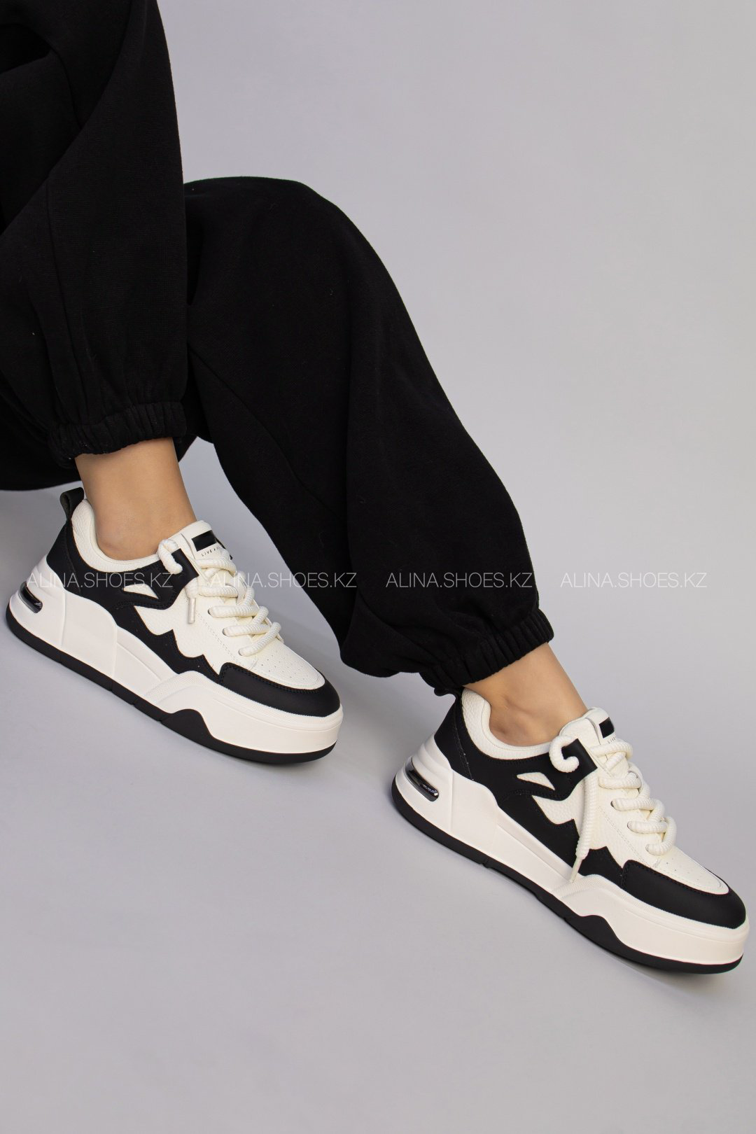 Кроссовки alinashoes черный купить,NaN