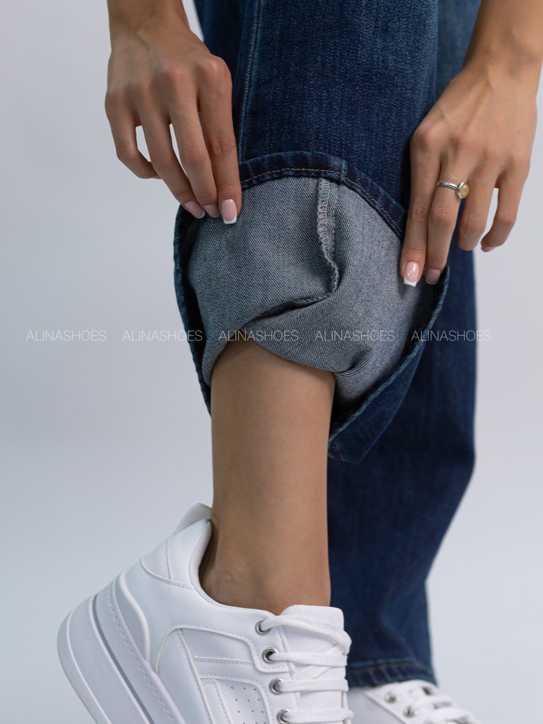 Джинсы прямые alinashoes синий купить,NaN