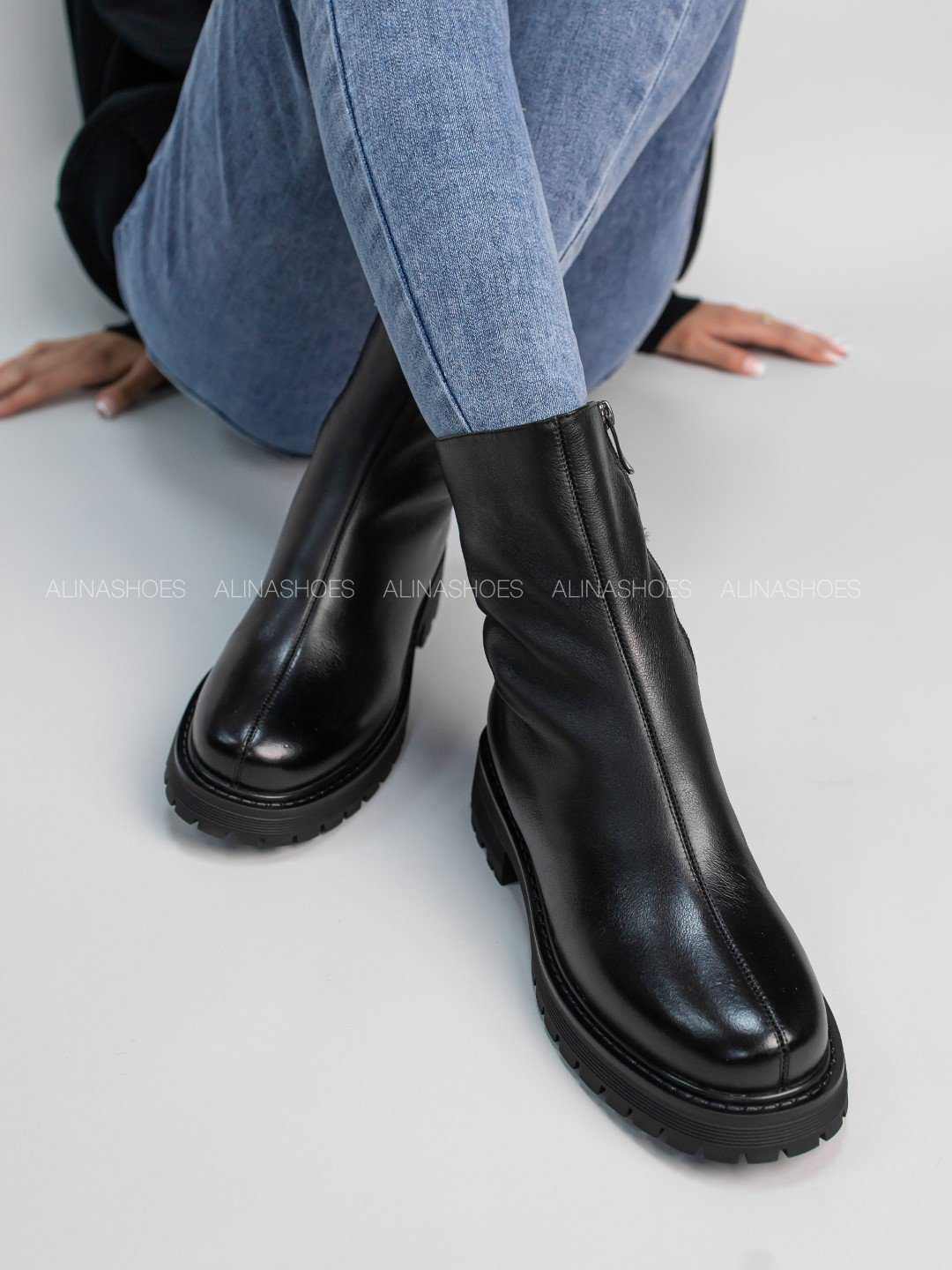 Ботинки alinashoes black 39 купить,NaN