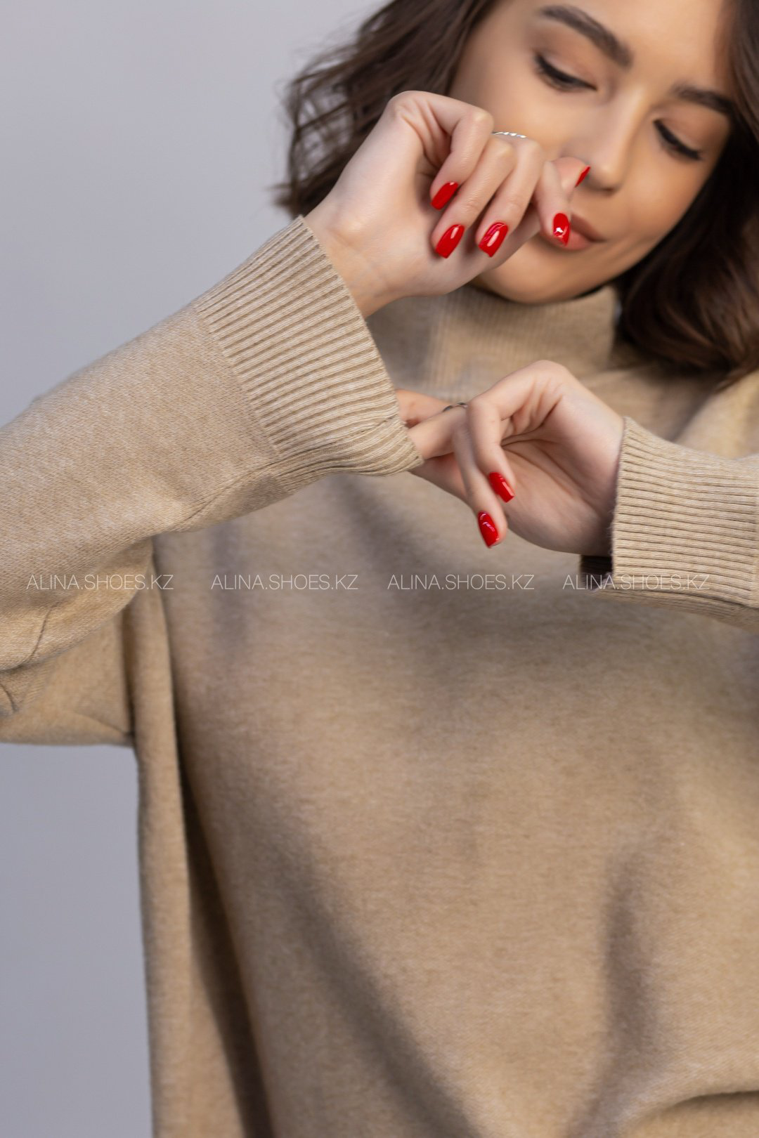 Свитер alinashoes коричневый купить,NaN