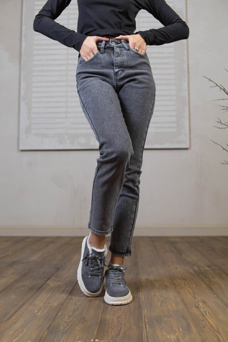 Джинсы зауженные alinashoes серый купить,NaN