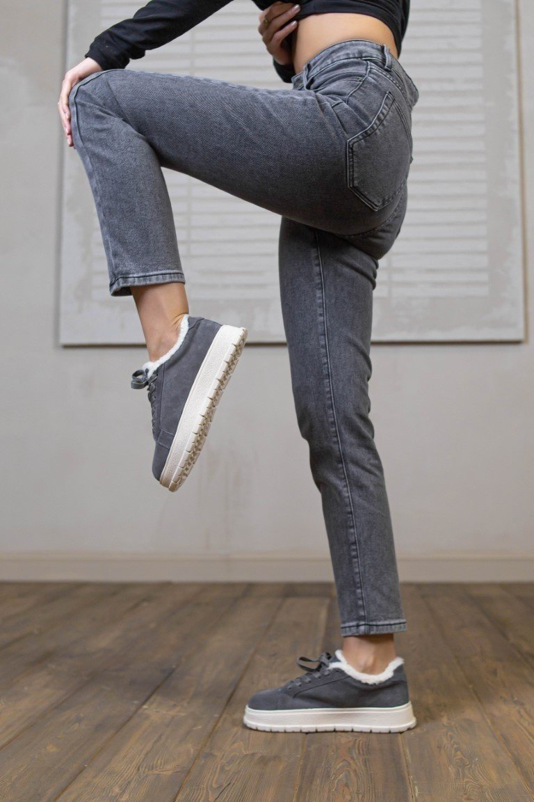 Джинсы зауженные alinashoes серый купить,NaN