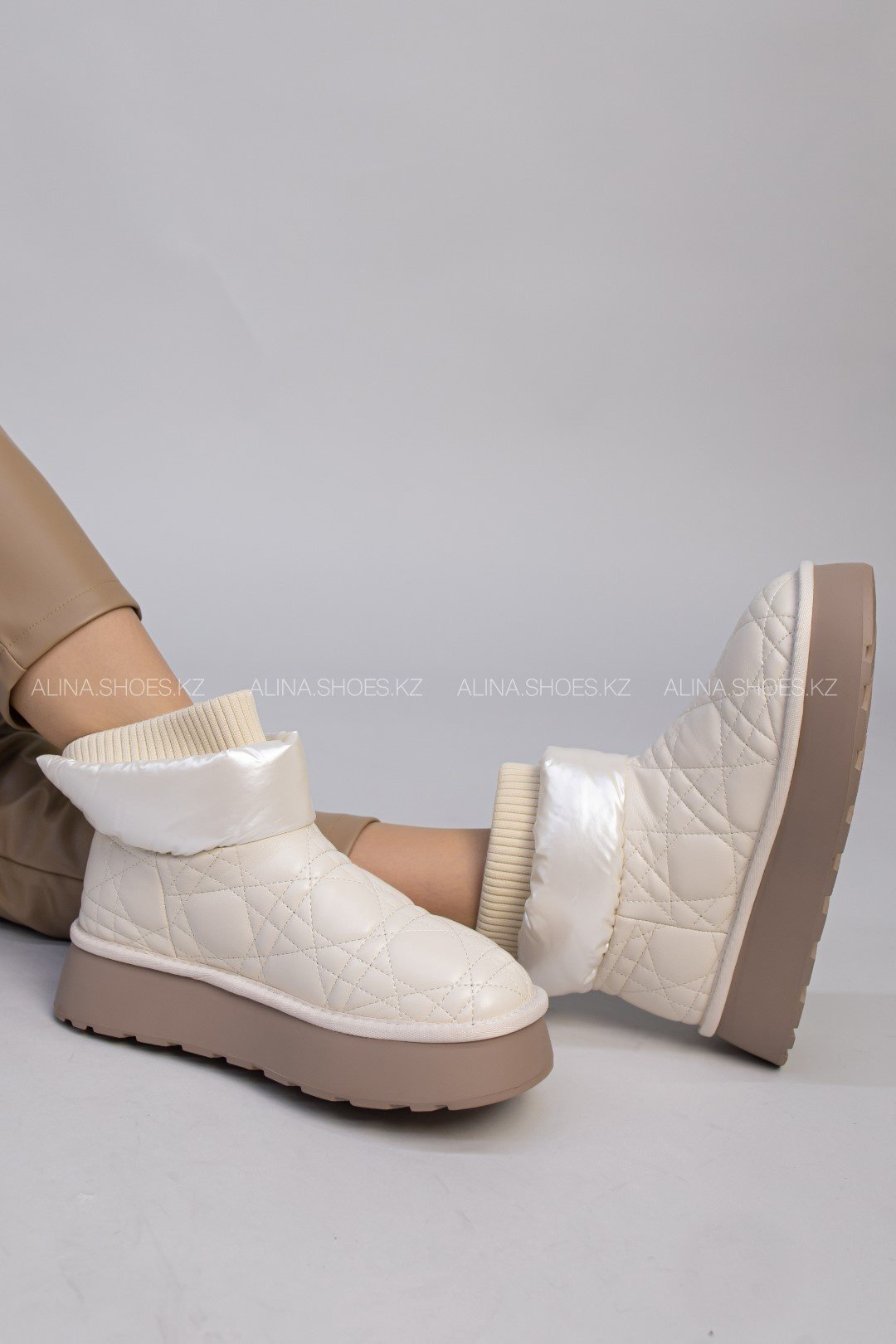 Дутики alinashoes бежевый купить,NaN