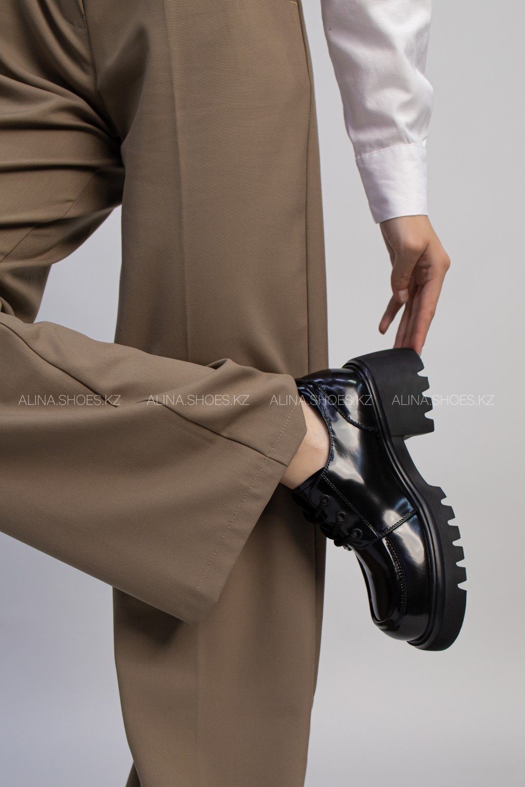 Туфли alinashoes black 40 купить,NaN