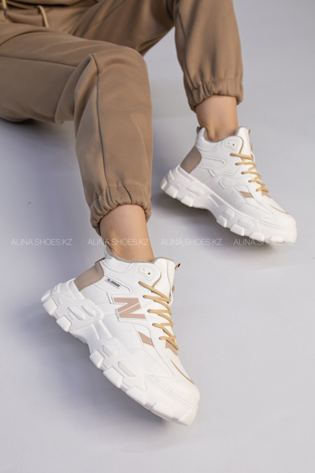 Кроссовки alinashoes бежевый купить,NaN