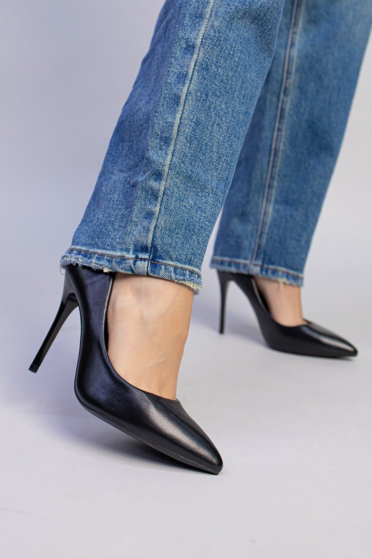 Туфли alinashoes black 38 купить,NaN
