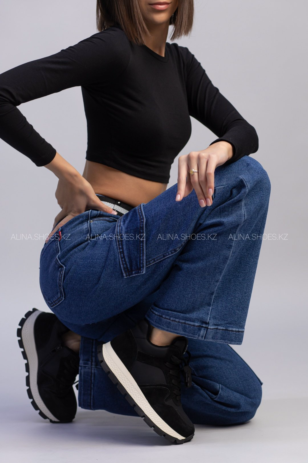Джинсы прямые alinashoes синий купить,NaN