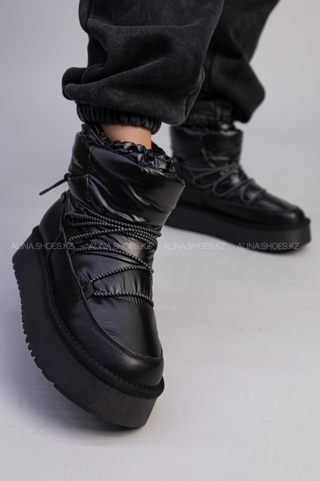 Дутики alinashoes черный купить,NaN
